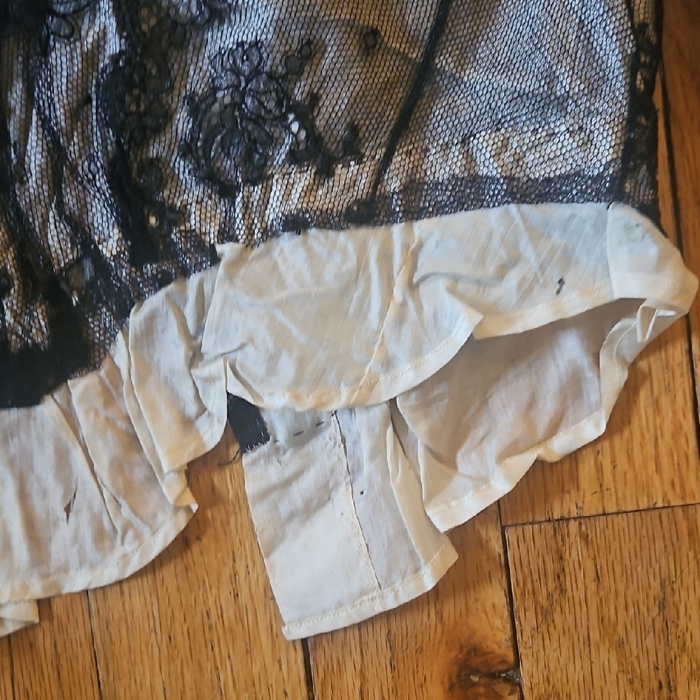 Wounded Bird! Antique 1800s Elegant Black Lace Women's Top - Picture 5 of 17